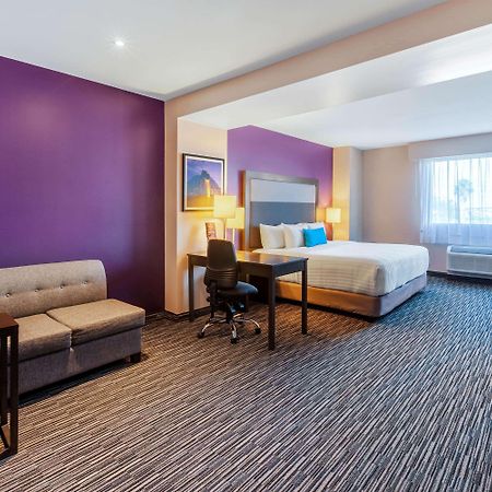 Chn Hotel Monterrey Aeropuerto, Trademark By Wyndham Apodaca Eksteriør billede