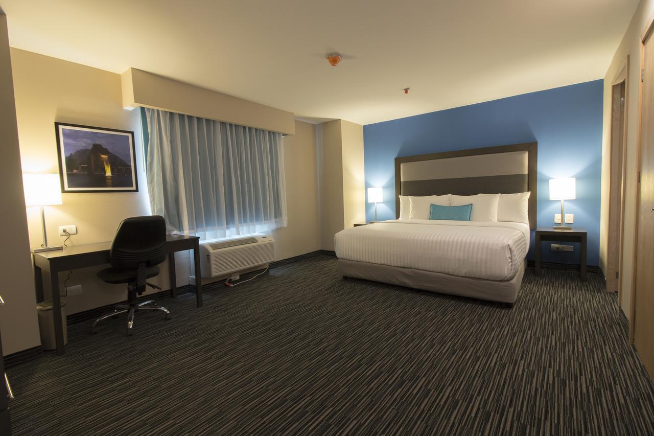 Chn Hotel Monterrey Aeropuerto, Trademark By Wyndham Apodaca Eksteriør billede