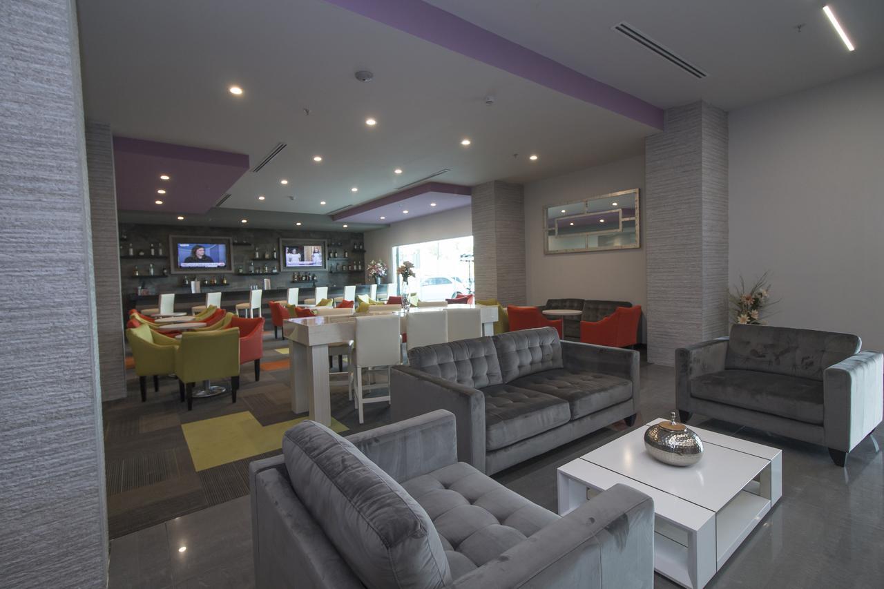 Chn Hotel Monterrey Aeropuerto, Trademark By Wyndham Apodaca Eksteriør billede
