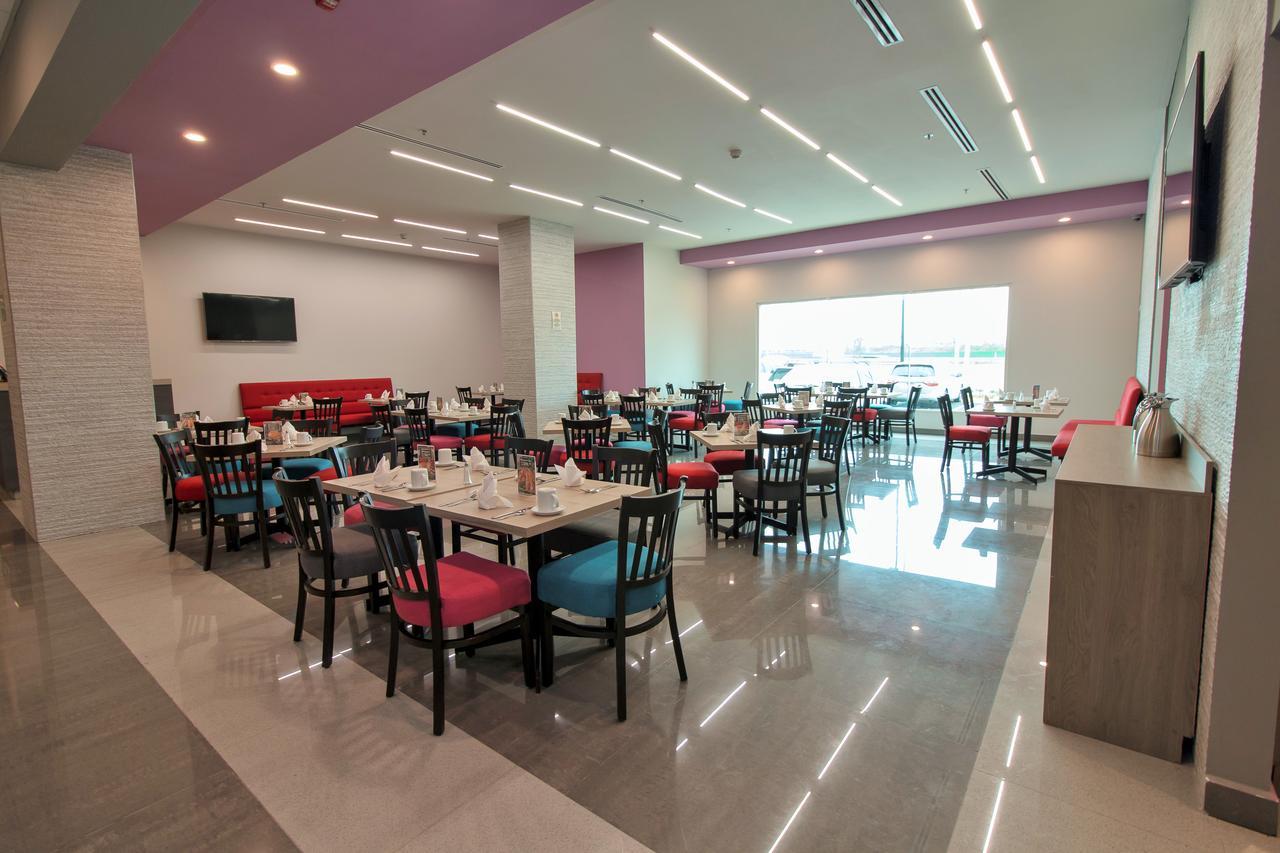 Chn Hotel Monterrey Aeropuerto, Trademark By Wyndham Apodaca Eksteriør billede